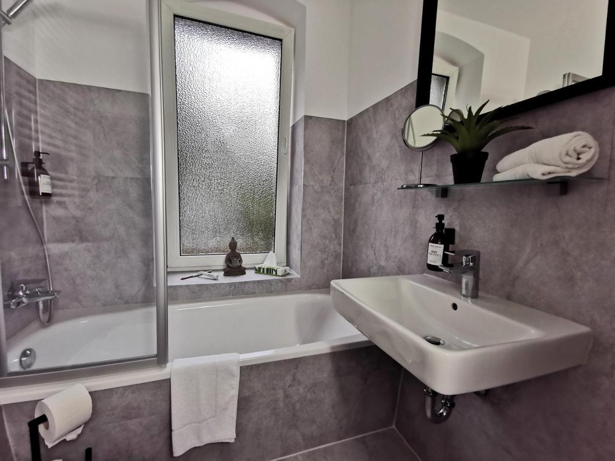 Bohnapartments Studio M City - Domplatz - Wlan - Vollausstattung Erfurt Kültér fotó